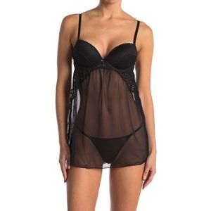 NWT Dotted Mesh Cup Babydoll 2pc set